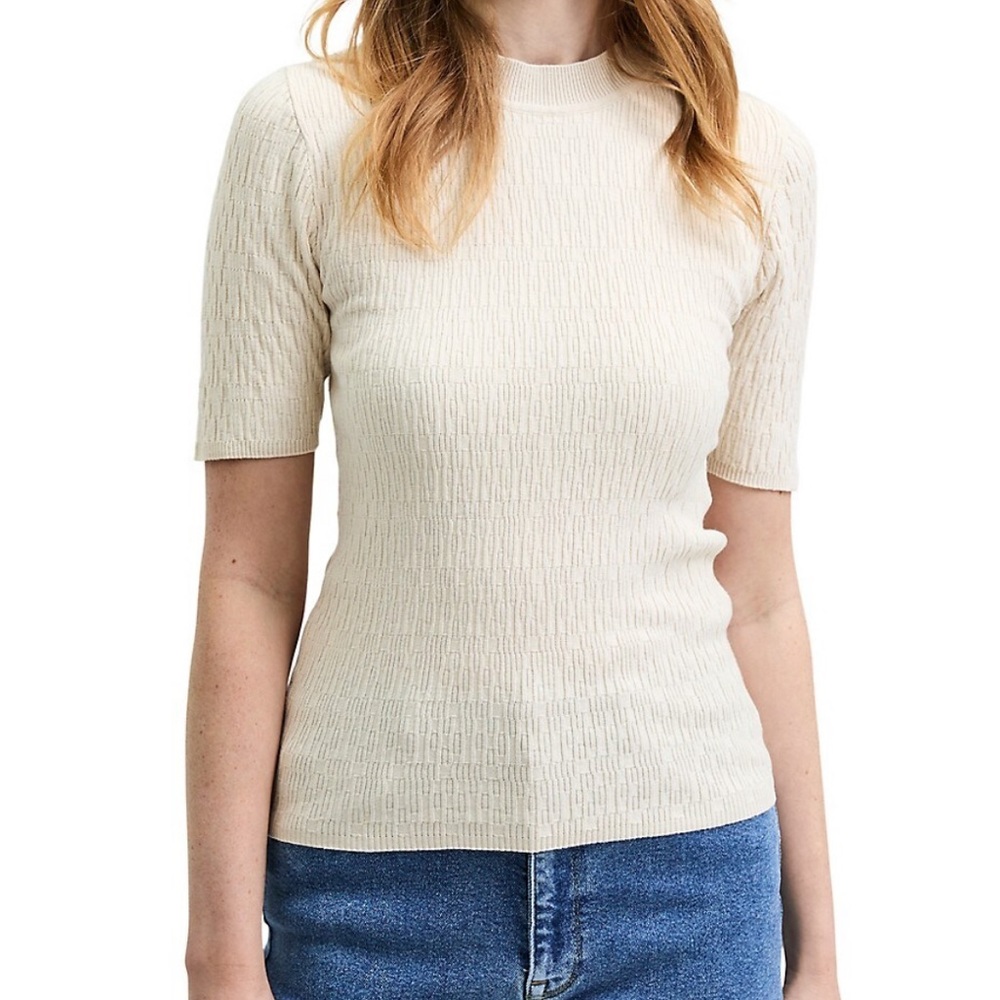 short sleeve top